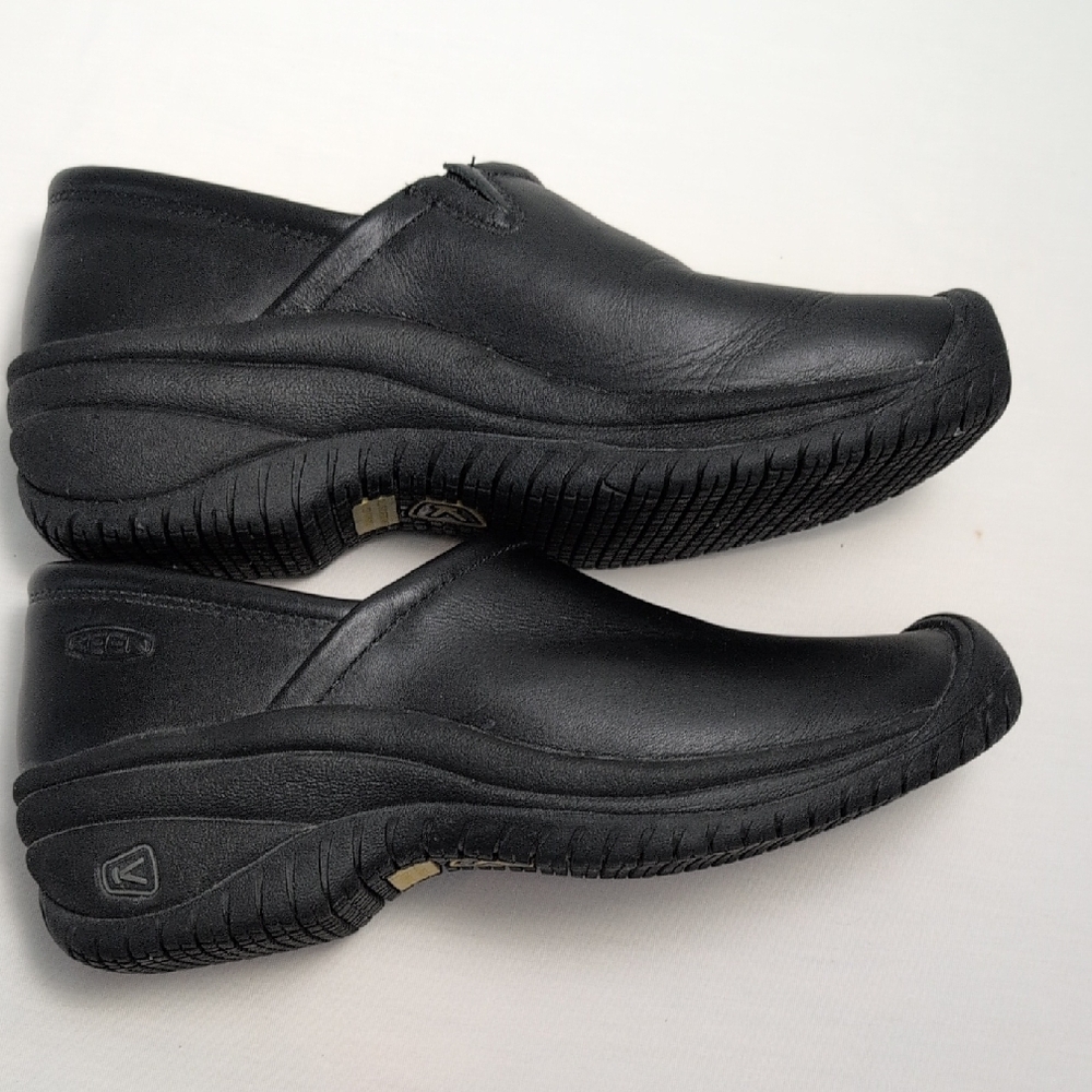 Keen Cush Black Work Shoe Oil & Slip Resistant - Picture 2 of 10